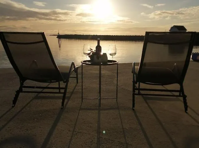 Seaview Apartment Karmoy